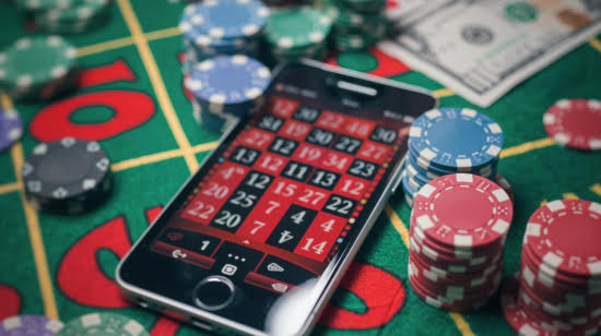 Үлкен бонустар мен жедел төлемдер Glory Casino-да!